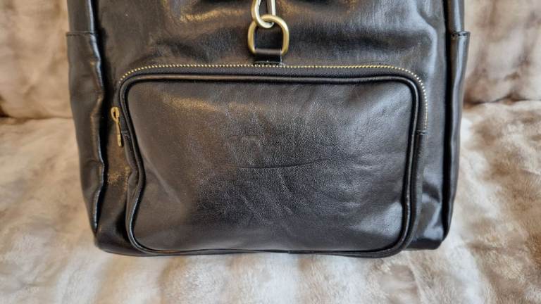 NEW Stylish Italian black zip and clip detail two side pockets leather backpack / laptop bag