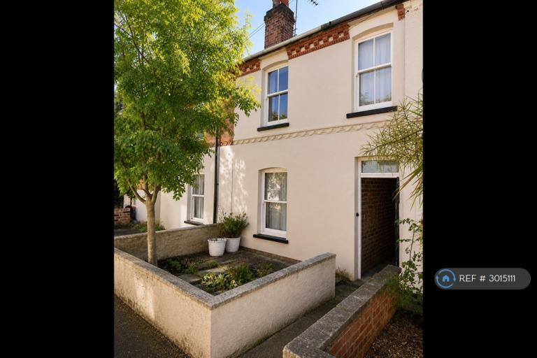 1 bedroom in Montague Terrace, Lincoln, LN2 (#3015111)