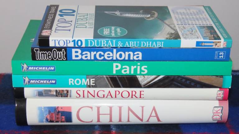 Michelin DK Eyewitness Time Out Travel Guide Books Paris Rome China Singapore Dubai Bundle Clear IG3