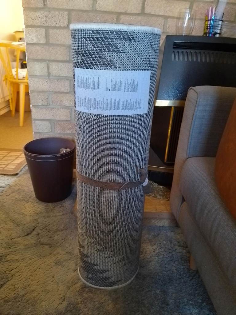 Varouis Rugs – Hardly Been used.