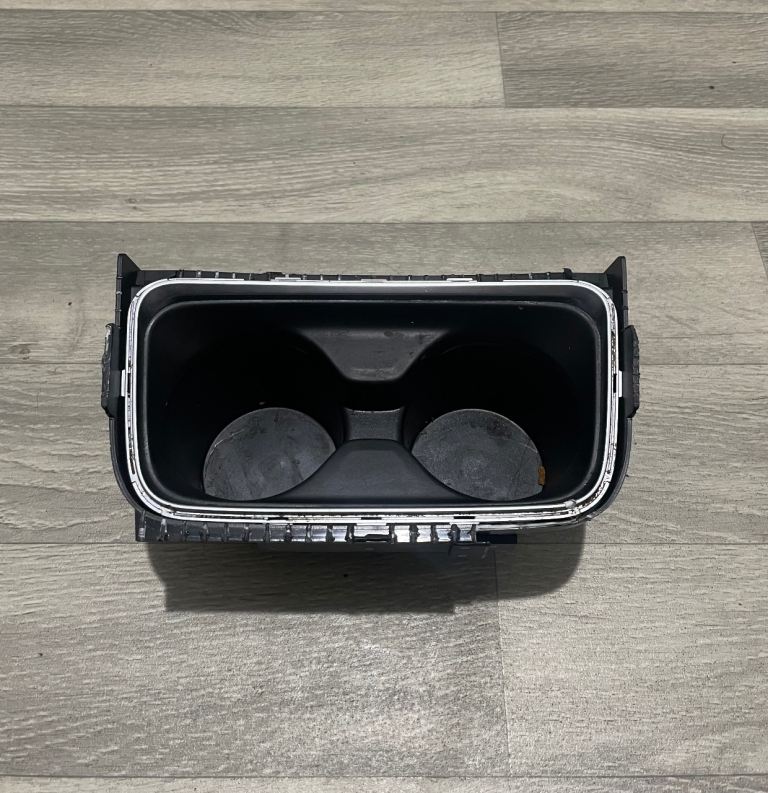 BMW 4 SERIES F32 FRONT CENTRE DOUBLE CUP HOLDER PANEL 2014