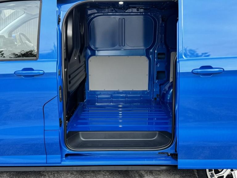 2025 Volkswagen Transporter 2.0 T28 TDI P/V COMMERCE PRO Manual Panel Van Diesel Manual