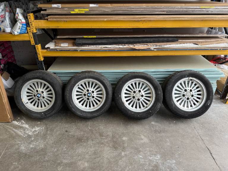 BMW TYRES + ALLOYS *SET*