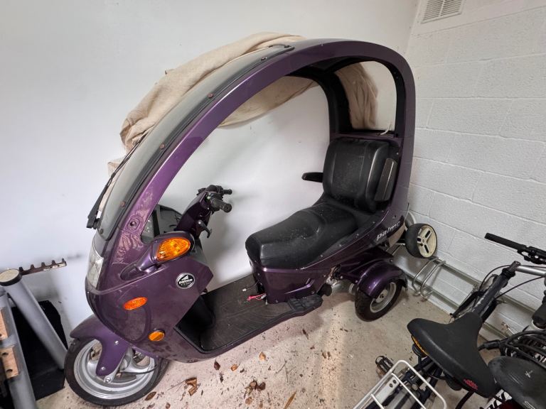 Palmo 3 wheel scooter 