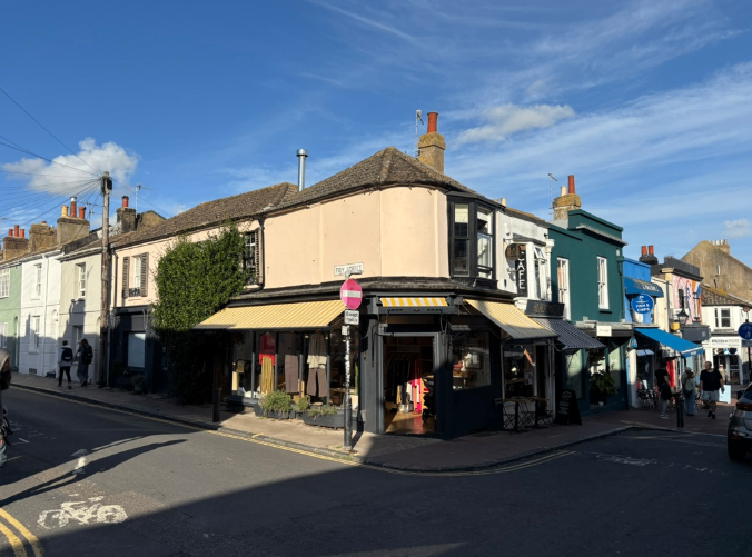 NORTH LAINE POP UP SHOP TO RENT