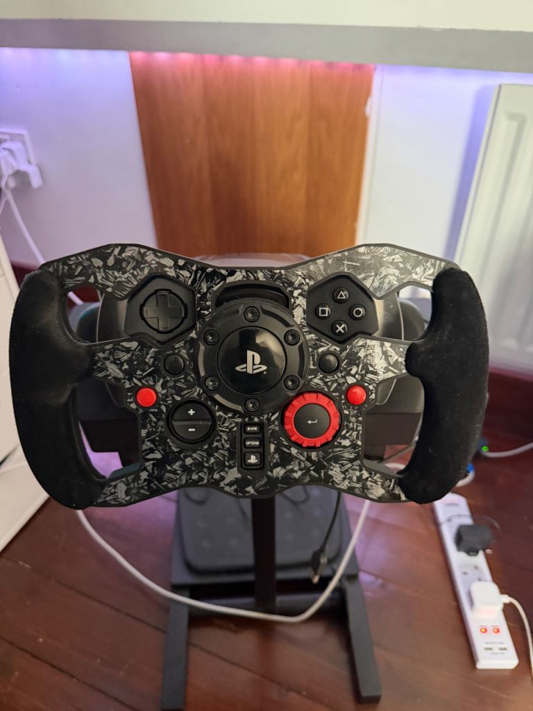 Logitech G29 Driving Force Racing Wheel with Pedals and Shifter