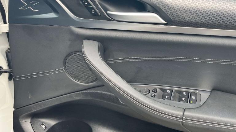 2022 BMW X3 xDrive 30e M Sport 5dr Auto SUV Plug-In Hy Automatic