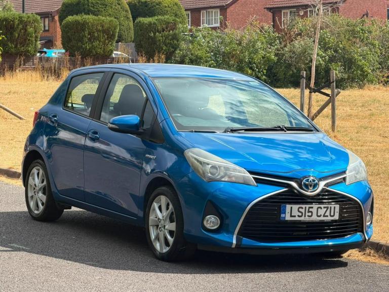2015 Toyota Yaris 1.5 Hybrid Excel 5dr CVT HATCHBACK PETROL/ELECTRIC Automatic