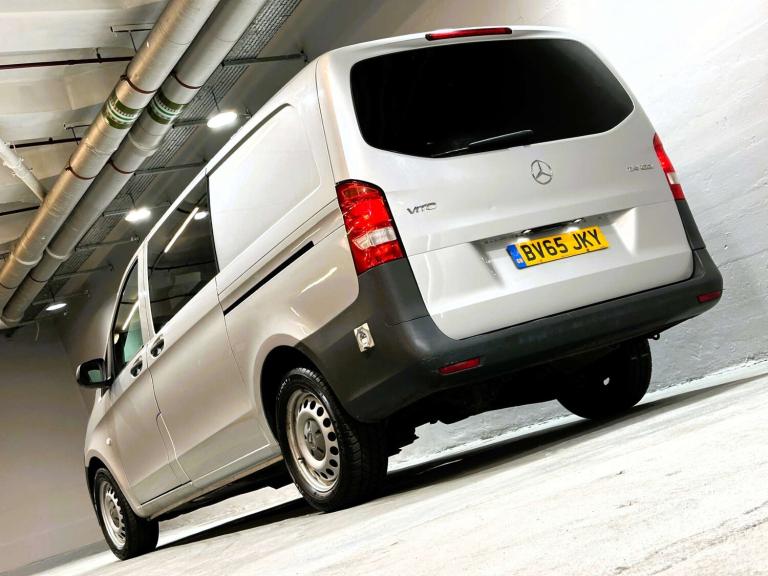 2015 Mercedes-Benz Vito 114CDI BlueTec Crew Van PANEL VAN DIESEL Automatic