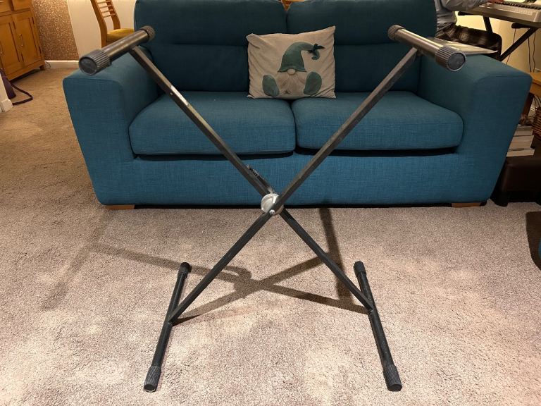 Keyboard stand