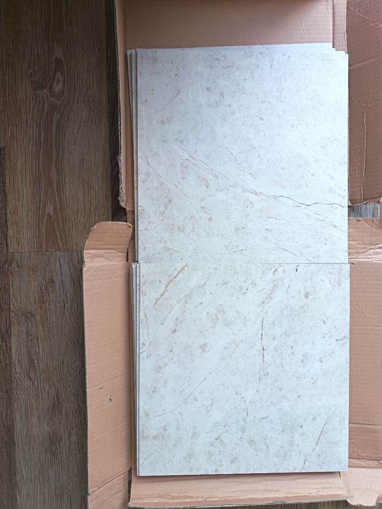 Karndean Knight Tile T98 Cara Luxury Vinyl Flooring- 21 Tiles