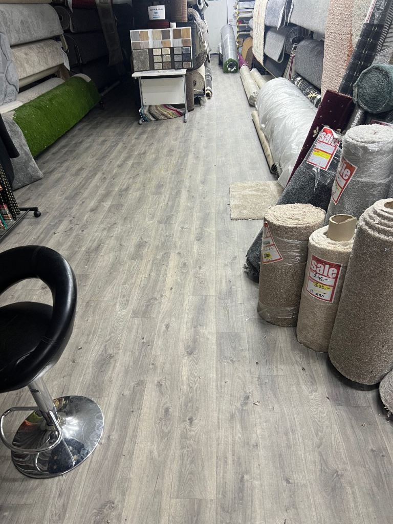 Carpet & Flooring Shop for Sale 
