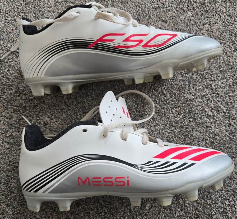 Adidas F50 Messi Football Boots Size UK  5 White/red silver moulded studs