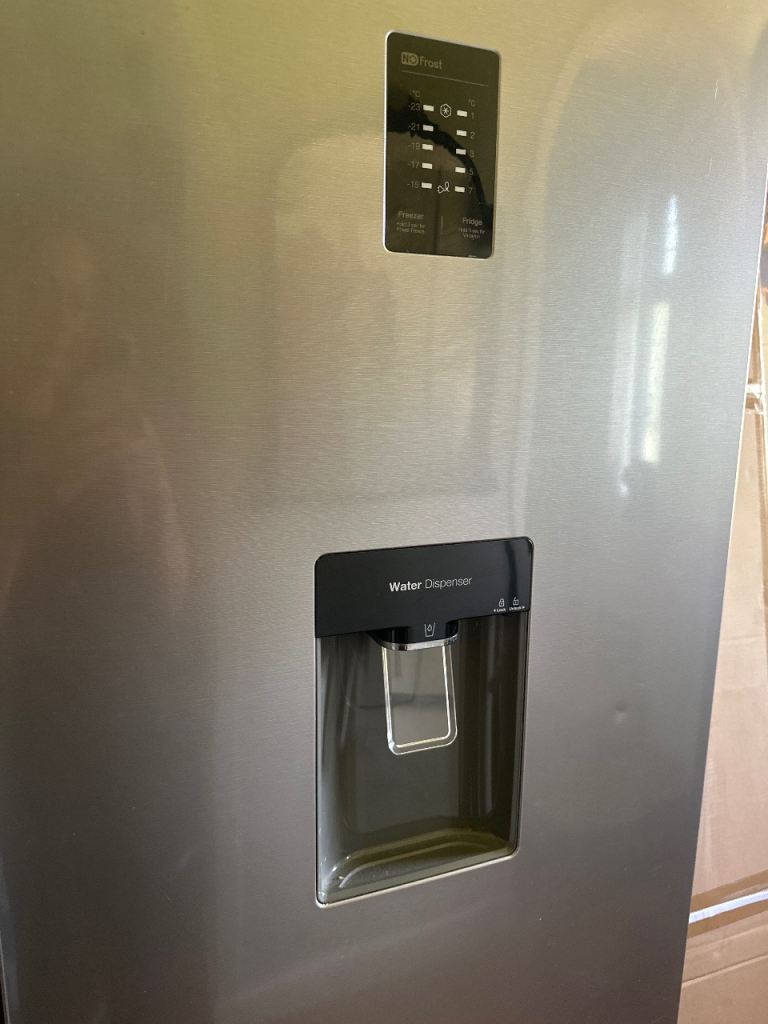Fridge freezer