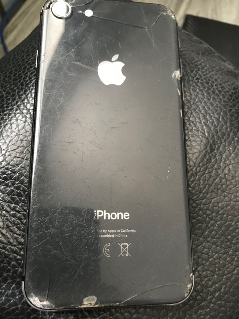 iPhone 8 screen damaged 