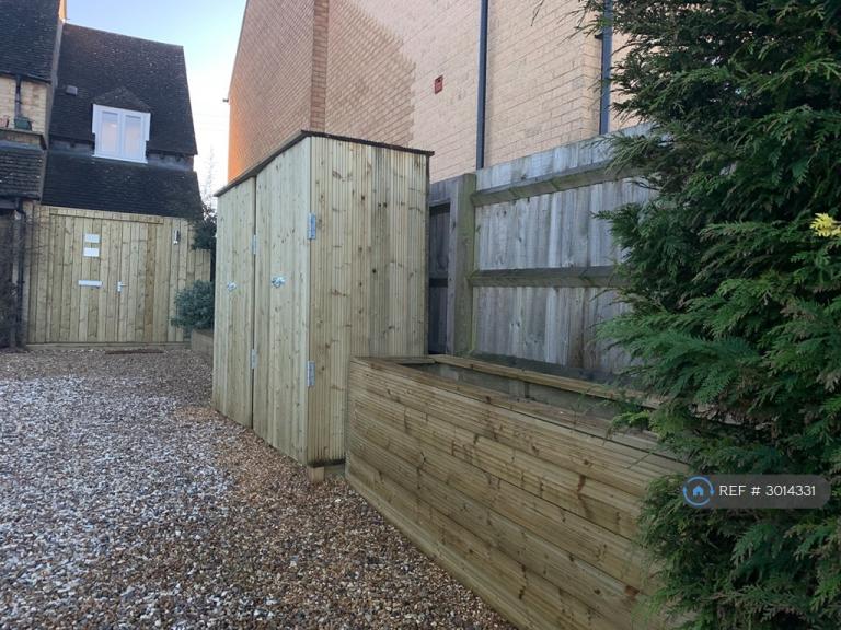 1 bedroom house in Ginkgo House, Stow On The Wold, Cheltenham, GL54 (1 bed) (#3014331)