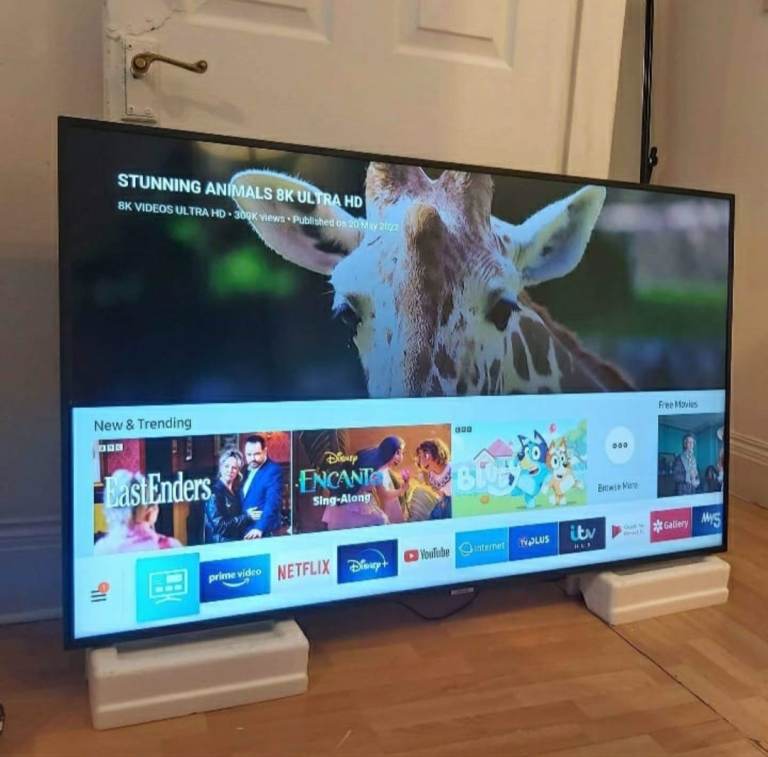 image for 65" SAMSUNG 4K ULTRA SMART TV 