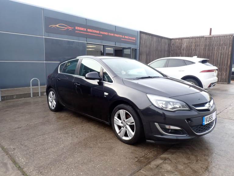 NOW BREAKING‼ Vauxhall Astra 2015 Diesel 1.6 Manual - Essex Second Hand Car Parts & Recycling Ltd