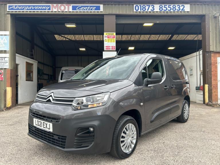 2021 Citroen Berlingo Enterprise 1.5 BlueHDi 75ps L1 SWB 3 seater 27,000 miles