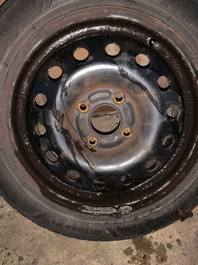 5 STEELS WHEELS WITH MINT TYRES 15”