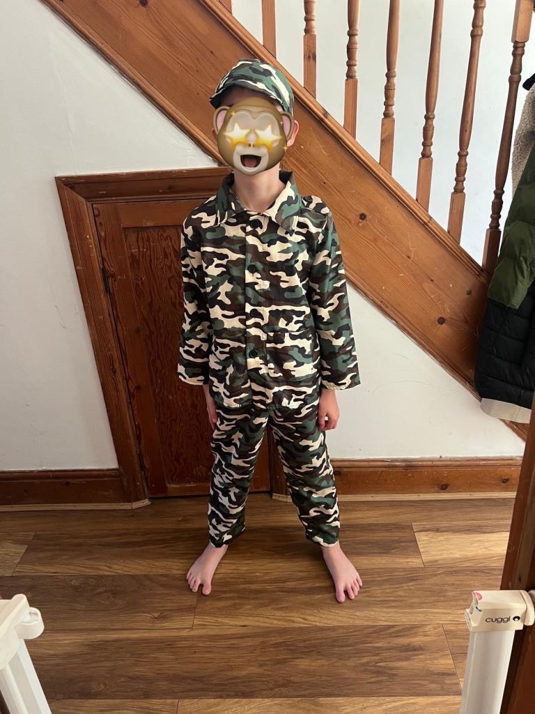 Army fancy dress costume 7-8years
