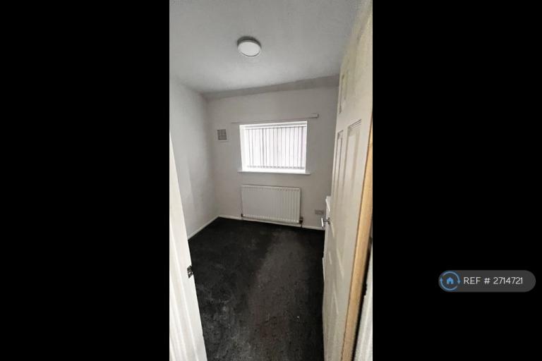 3 bedroom house in Cross Farm Road, Birmingham, B17 (3 bed) (#2714721)