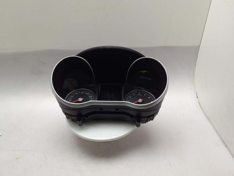 Mercedes C Class Speedometer Instrument Cluster 2014-2021 2.0l Petrol A205900131