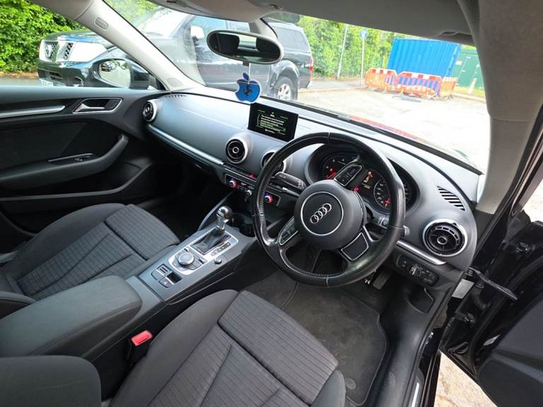 Audi, A3, Hatchback, 2015, Semi-Auto, 1598 (cc), 5 doors