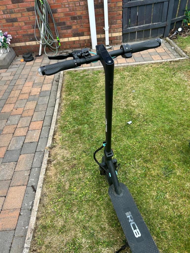 3 electric scooters 