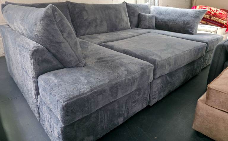 🎬 Cinema Style Sofa with Stool 🎬