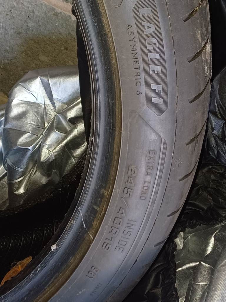 Goodyear Eagle F1 tyre 245/40R19