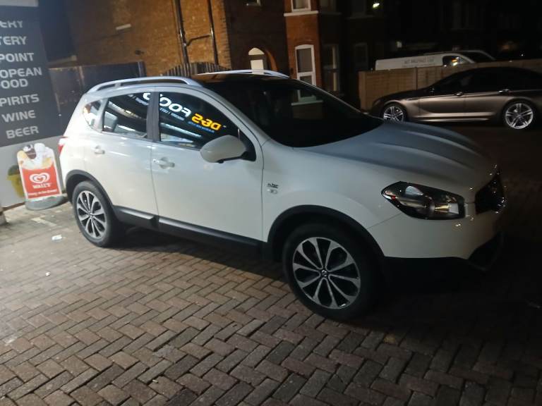 Nissan, QASHQAI, Hatchback, 2011, Manual, 1461 (cc), 5 doors