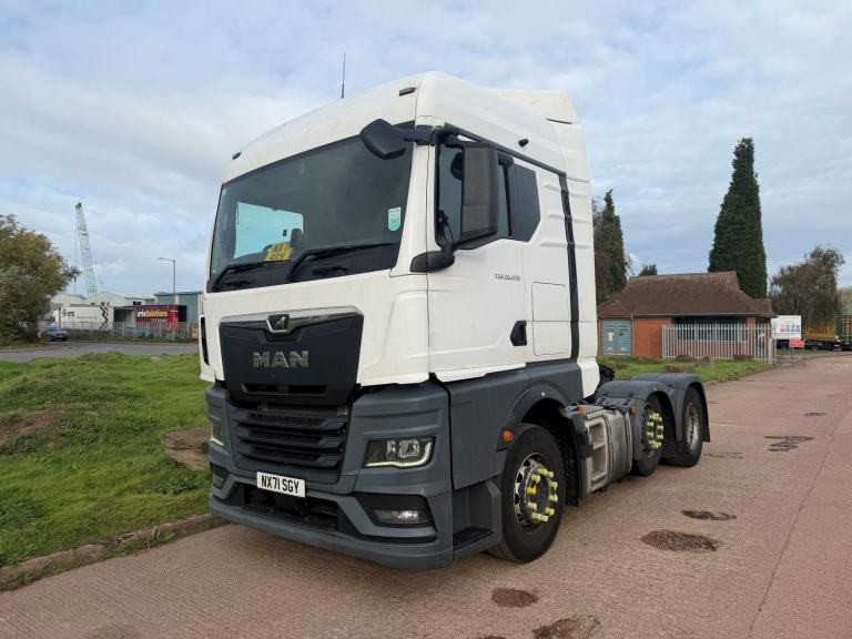 MAN TGX 26.470 HIGH ROOF 2021 (71) EURO 6, 6X2 MIDLIFT TRACTOR UNIT