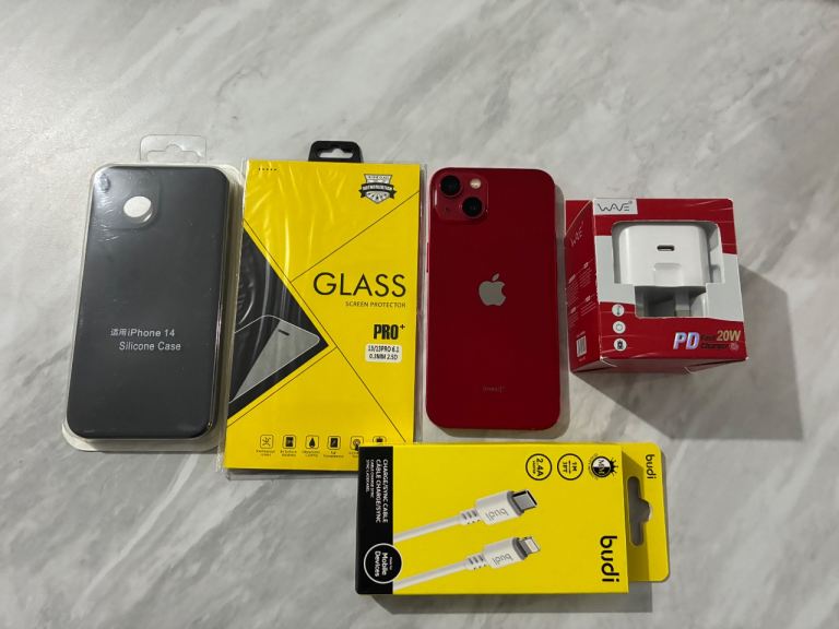 iPhone 13 128gb Like New