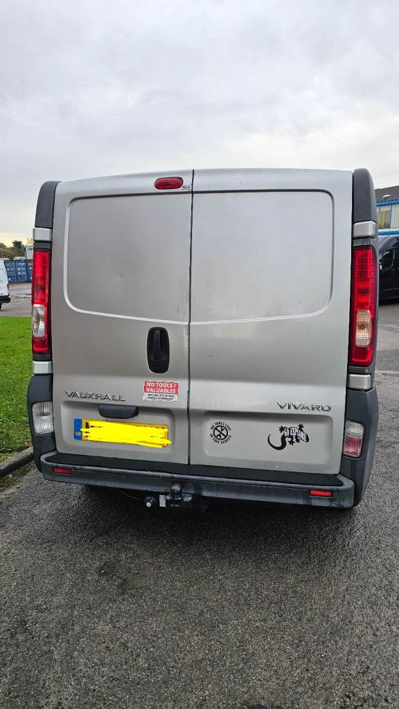 Vauxhall vivaro van 2006 swb