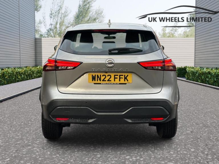 2022 Nissan Qashqai 1.3 DIG-T MHEV Acenta Premium XTRON Euro 6 (s/s) 5dr HATCHBACK Petrol/Electri...