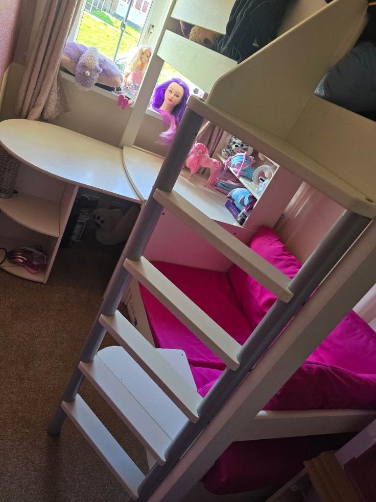 Stompa bed *pink*
