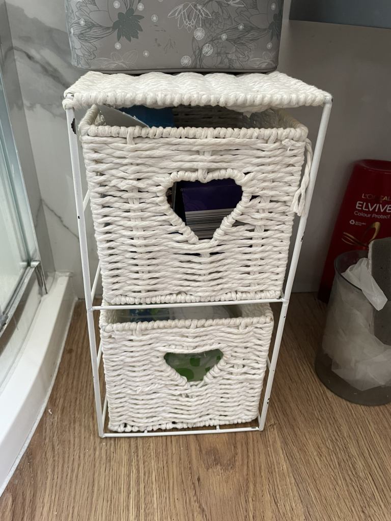 Woven drawers storage 