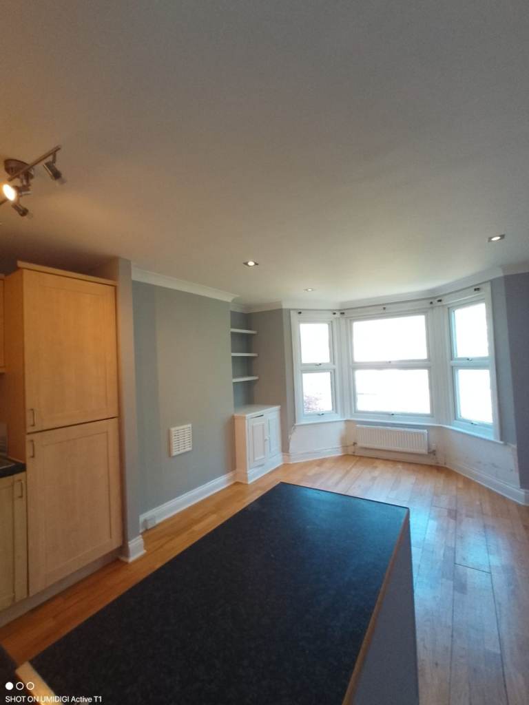 1 Bedroom Flat - Lewisham Area - SE4 2BD - DSS Mum & Baby welcome