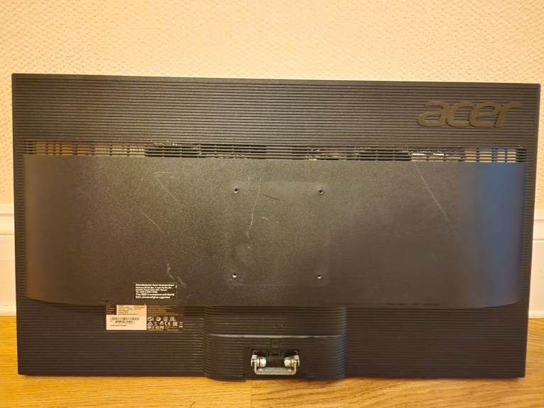 Acer 28" 4K Monitor & Fully Adjustable Arm Mount 