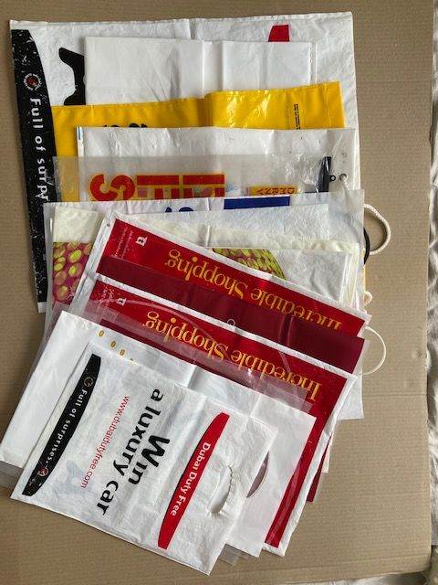 21 new/used big/small reusable plastic worldwide airport shop