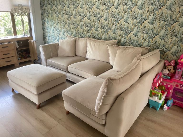 Comfy Corner Sofa with Matching Footstool – Beige Fabric