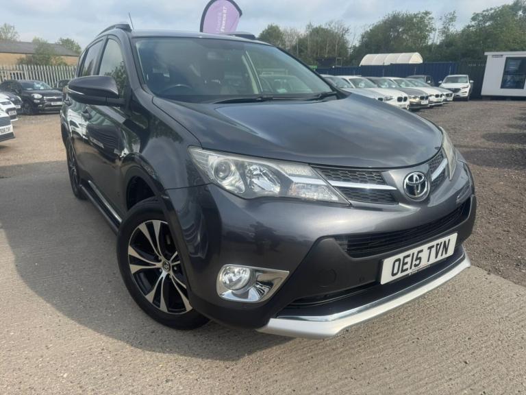 2015 Toyota RAV4 2.2 D-CAT Invincible 5dr Auto ESTATE Diesel Automatic