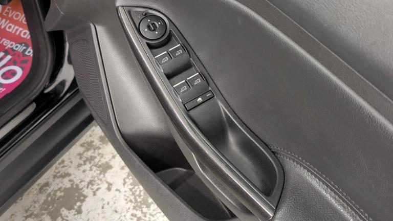 2015 Ford Focus 1.5 TDCi 120 Titanium X 5dr HATCHBACK DIESEL Manual