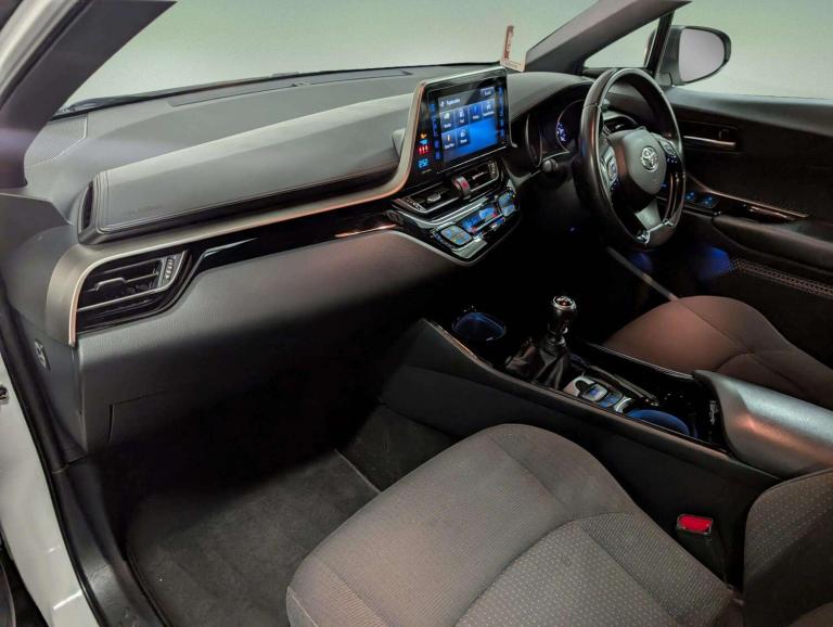 2018 Toyota C-HR 1.2T Design 5dr HATCHBACK PETROL Manual