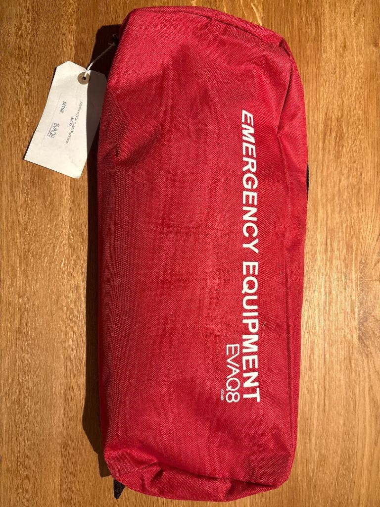 Advanced Car Emergency Kit EVAQ8