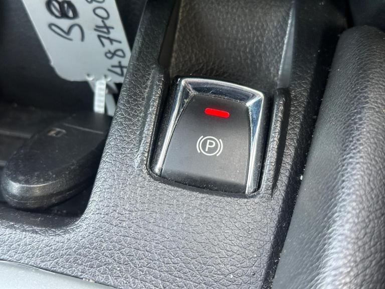 2015 Nissan Qashqai 1.5 dCi N-Tec+ 5dr HATCHBACK DIESEL Manual