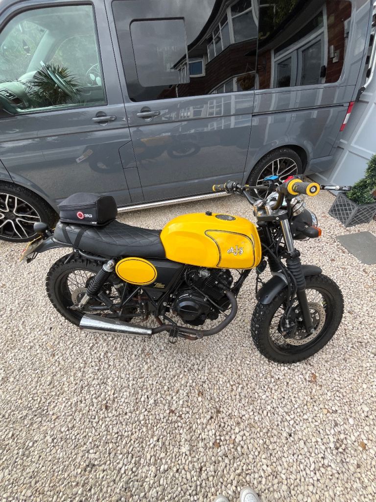 AJS, TEMPEST, 2018, 124 (cc)