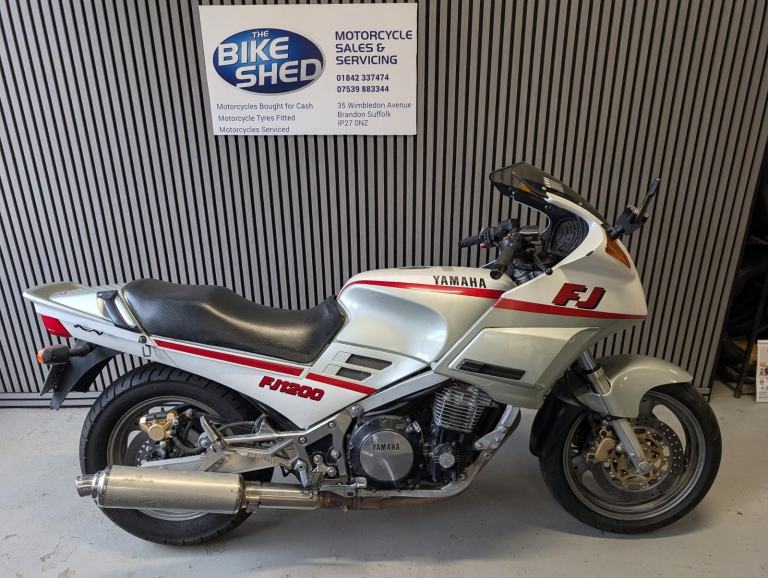 Yamaha FJ 1200 1987 German import  39kms  Starts and rides 