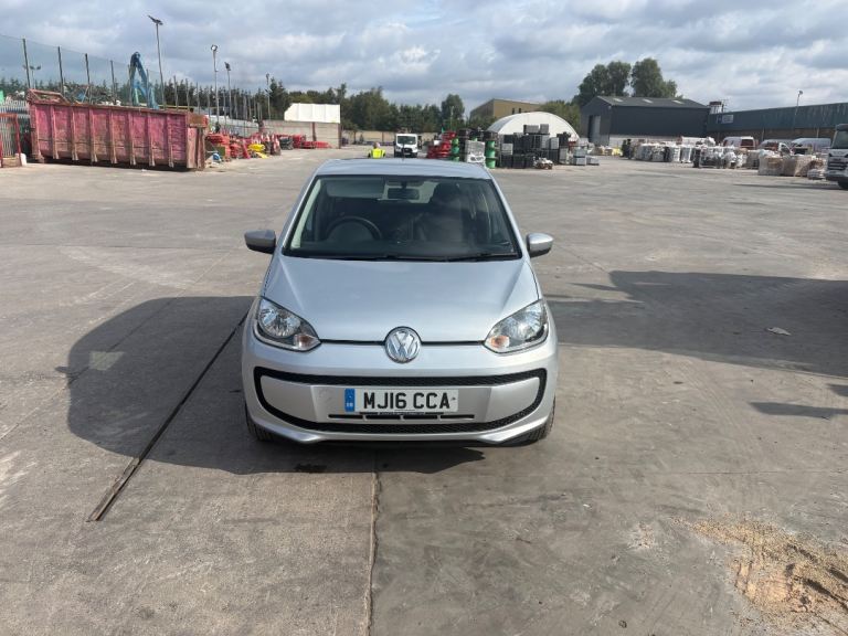 Volkswagen, UP, Hatchback, 2016, Manual, 999 (cc), 5 doors